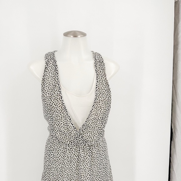 HM Black and White Ruched Backless Mini Sundress - Picture 2 of 6